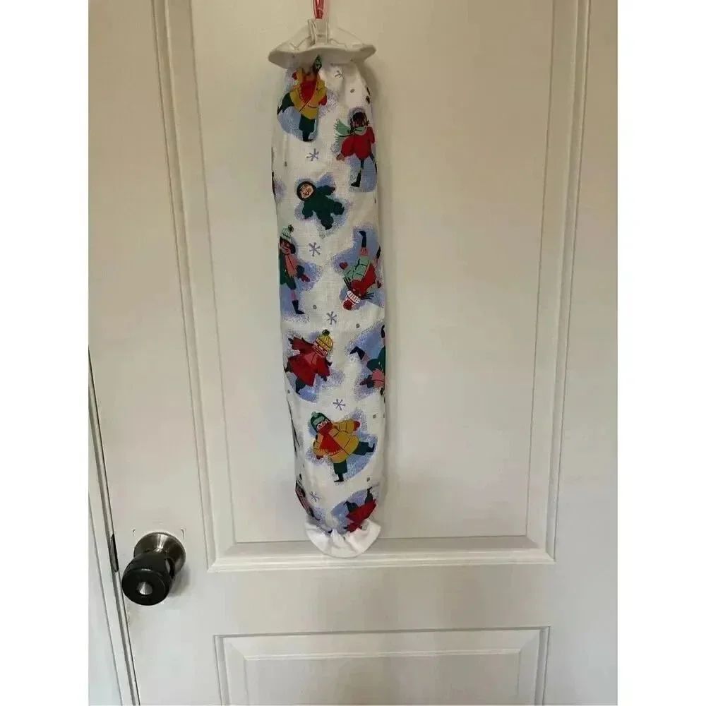 Handmade Plastic Bag Holder- Grandkids Playing Outside